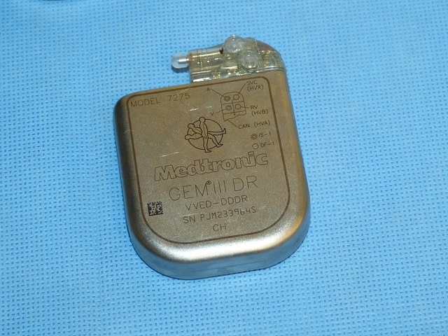 image of a cardiac pacemaker