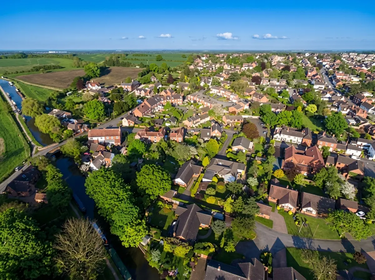 An aerial shot of a neighbourhood in Alrewas.